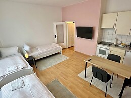 Hevals Grand Schöneberg