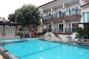 Bee Orchid Pool Villa