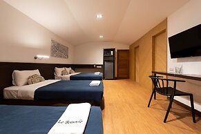 The Botanic Service Room