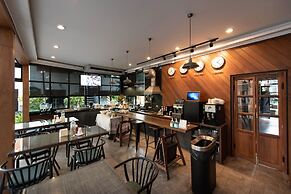 The Botanic Service Room