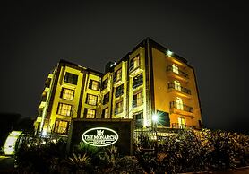 The Monarch Hotel