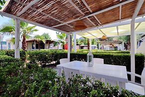 Le Palme Village