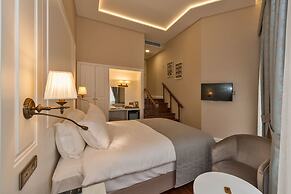 Ada Karakoy Hotel - Special Class