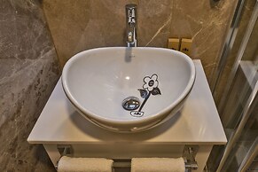 Ada Karakoy Hotel - Special Class