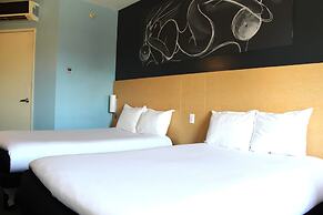 Ibis Culiacan