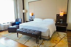 Kochi Marriott Hotel