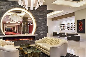 The Davenport Grand, Autograph Collection