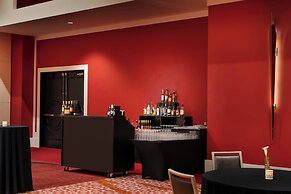 The Davenport Grand, Autograph Collection