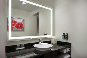 The Davenport Grand, Autograph Collection