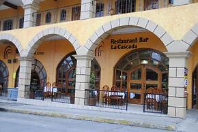 Hotel Arcos del Parque