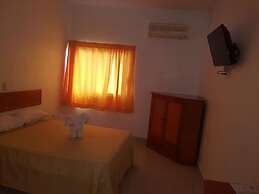 Hotel Arcos del Parque