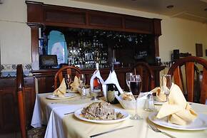 Hotel Arcos del Parque