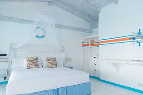 Anchorage Yacht Club Hotel