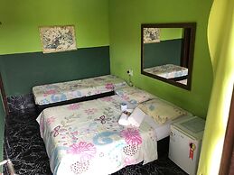 Pousada Ferradura Beach