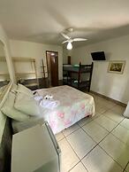 Pousada Ferradura Beach