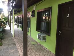 Pousada Ferradura Beach