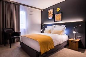 Best Western Plus Suitcase Paris La Defense