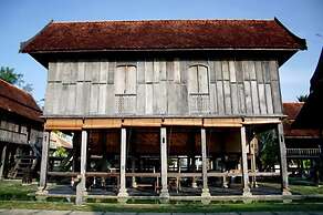 Terrapuri Heritage Village