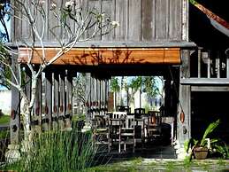 Terrapuri Heritage Village