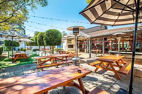 Nightcap at High Flyer Hotel