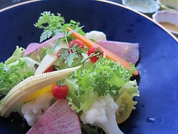 Sun Members Hirugano