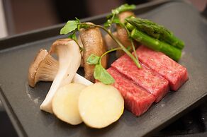 Sun Members Hirugano