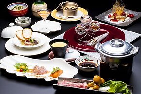 Sun Members Hirugano