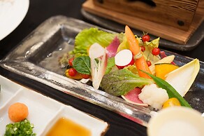 Sun Members Hirugano