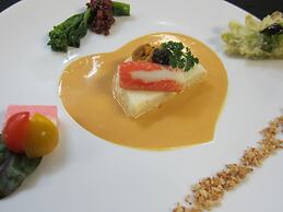 Sun Members Hirugano