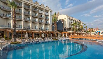 Mary Palace Resort & Spa