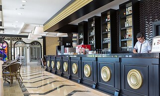 Mary Palace Resort & Spa