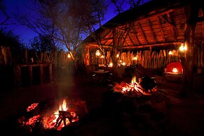Quatermain's 1920's Safari Camp - Amakhala Game Reserve