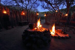 Quatermain's 1920's Safari Camp - Amakhala Game Reserve