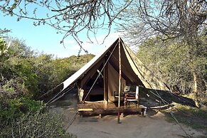 Quatermain's 1920's Safari Camp - Amakhala Game Reserve