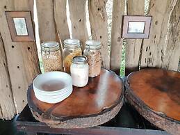 Quatermain's 1920's Safari Camp - Amakhala Game Reserve