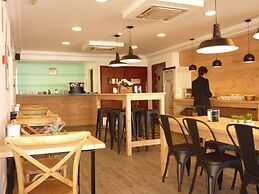 Hostal Jume - Urban Rooms