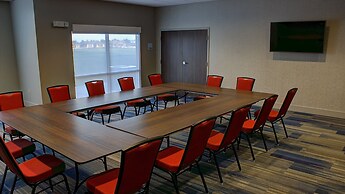 Holiday Inn Express & Suites Spencer by IHG