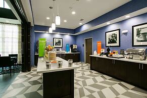 Hampton Inn & Suites Dallas/Ft. Worth Airport South