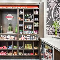 Hampton Inn & Suites Dallas/Ft. Worth Airport South