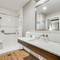 Hampton Inn & Suites Dallas/Ft. Worth Airport South