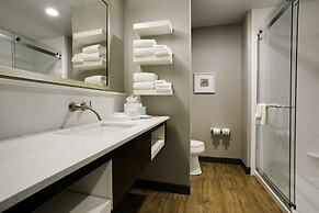 Hampton Inn & Suites Dallas/Ft. Worth Airport South