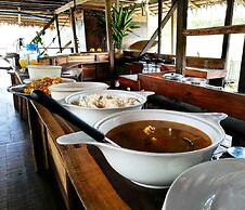 Kurupira Cabin Floating