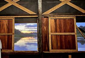 Kurupira Cabin Floating