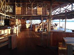 Kurupira Cabin Floating