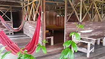 Kurupira Cabin Floating