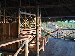 Kurupira Cabin Floating