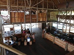 Kurupira Cabin Floating