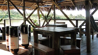 Kurupira Cabin Floating