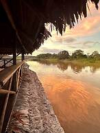 Kurupira Cabin Floating