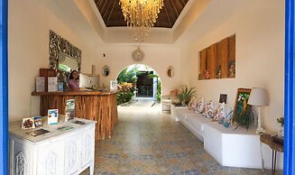 Toto Blue Hotel Boutique